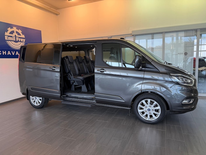 Vehicle image FORD TOURNEO