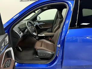 BMW X1 20d xDrive paddles