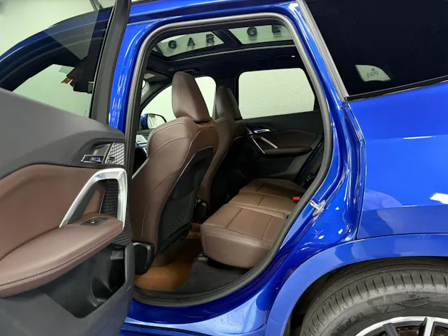 BMW X1 20d xDrive paddles