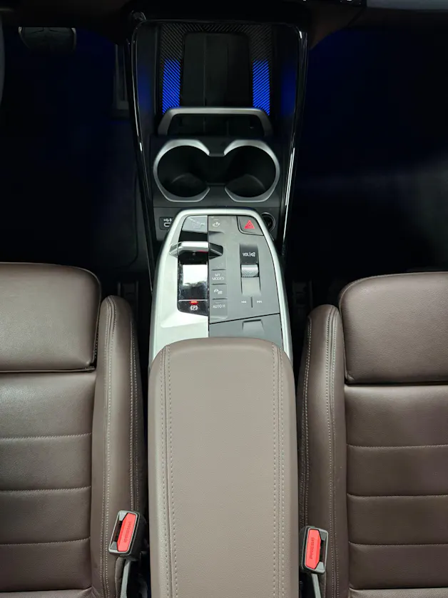 BMW X1 20d xDrive paddles