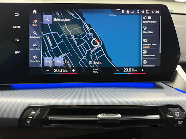 BMW X1 20d xDrive paddles