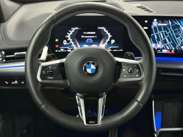 BMW X1 20d xDrive paddles
