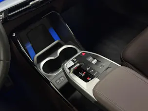 BMW X1 20d xDrive paddles