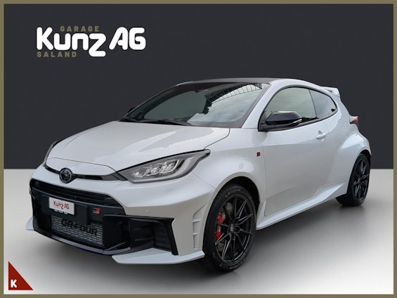 First vehicle image First vehicle image