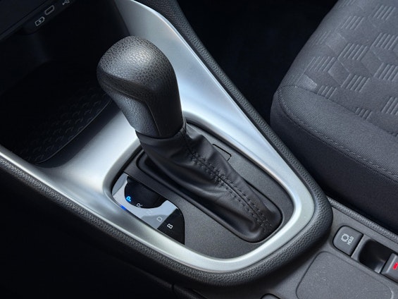 Vehicle image 20