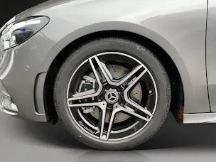 Mercedes-Benz B 200 7G-DCT