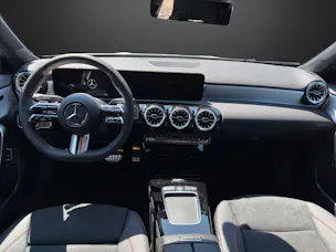Mercedes-Benz A 250 e EQ Star 8G-DCT