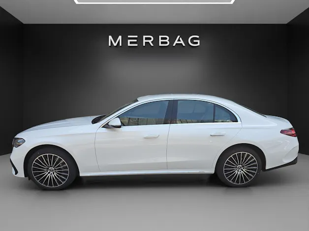 Mercedes-Benz E 220 d 4Matic 9G-Tronic