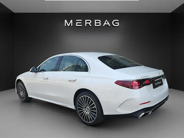 Mercedes-Benz E 220 d 4Matic 9G-Tronic