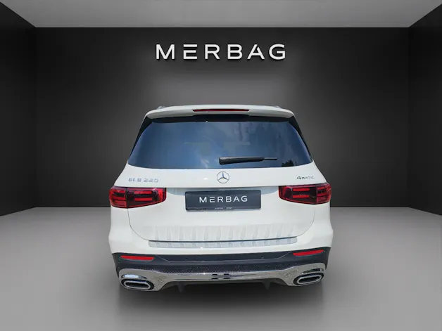 Mercedes-Benz GLB 220 4Matic 8G-Tronic