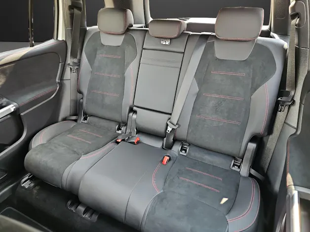 Mercedes-Benz GLB 220 4Matic 8G-Tronic