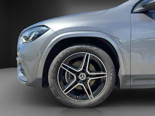 Mercedes-Benz GLA 220d 4M Swiss Star