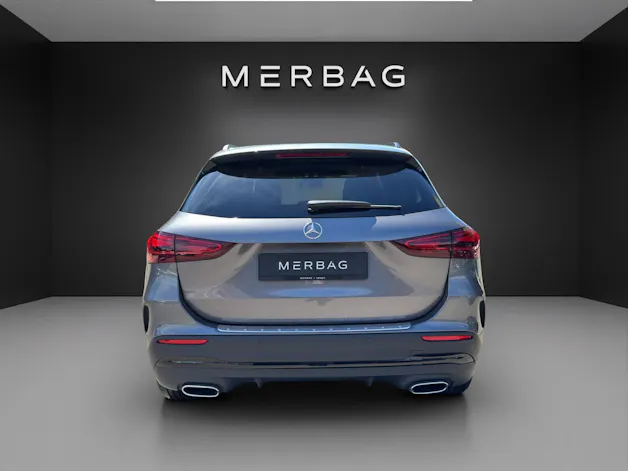 Mercedes-Benz GLA 220d 4M Swiss Star