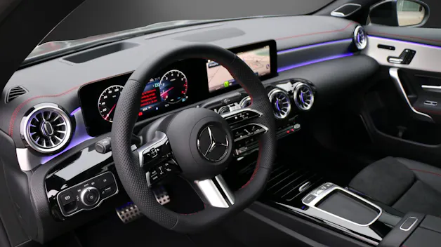 Mercedes-Benz CLA SB 250 8G-DCT 4M