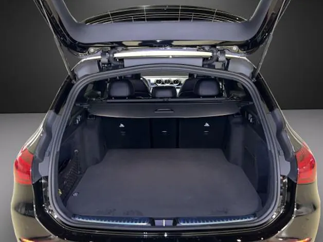Mercedes-Benz C 220 d T 4 Matic