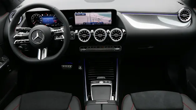 Mercedes-Benz GLA 200 7G-DCT Night Star
