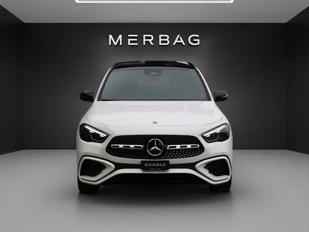 Mercedes-Benz GLA 200 7G-DCT Night Star