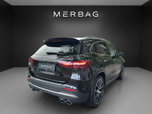 Mercedes-Benz GLA AMG 45 S 4Matic+ 8G-DCT