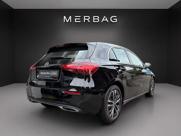 MERCEDES-BENZ A 180 d 8G-DCT