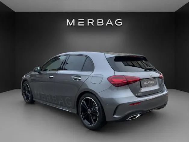 Mercedes-Benz A 200 7G-DCT