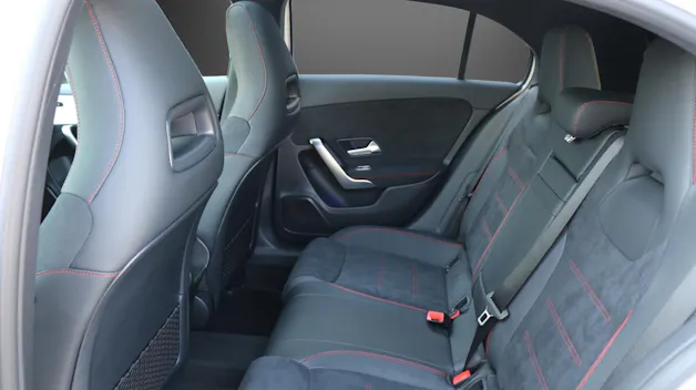 Mercedes-Benz A 200 7G-DCT