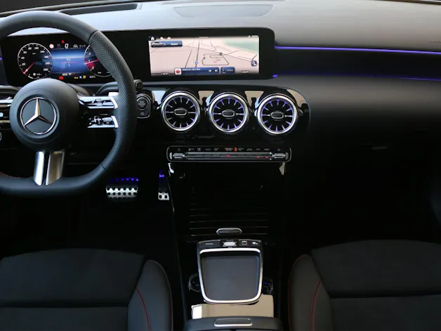 Mercedes-Benz A 200 7G-DCT Night Star