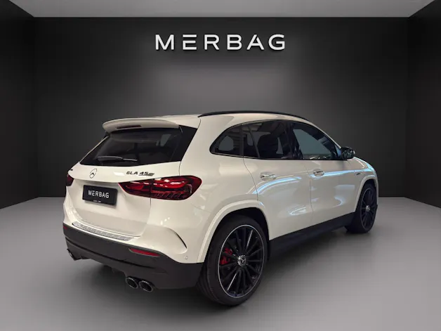 Mercedes-Benz GLA AMG 45 S 4M+8G-DCT