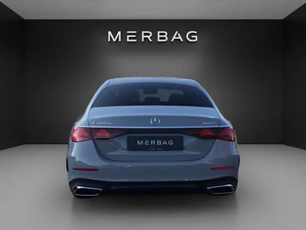 Mercedes-Benz E 300 de 4M 9G-Tronic