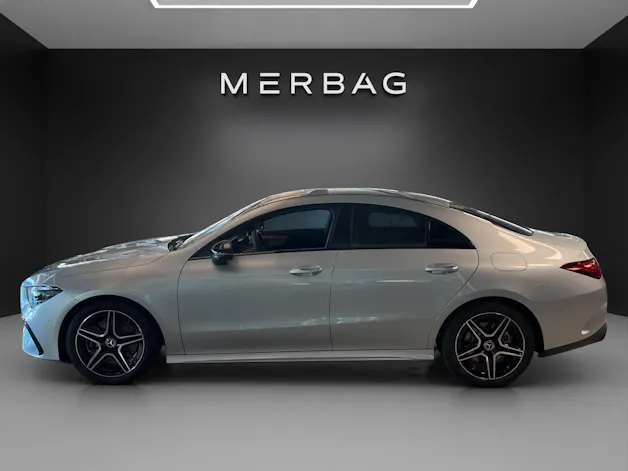 Mercedes-Benz CLA 250 4Matic 8G-DCT AMG Line