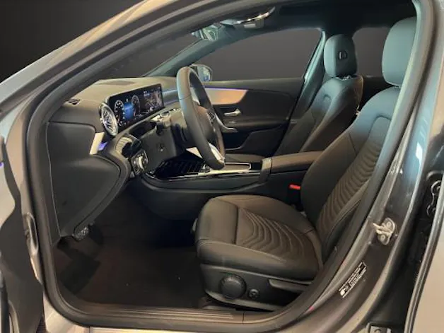Mercedes-Benz A 180 Night Star 7G-DCT