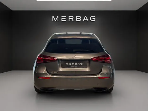 Mercedes-Benz A 180 Night Star 7G-DCT