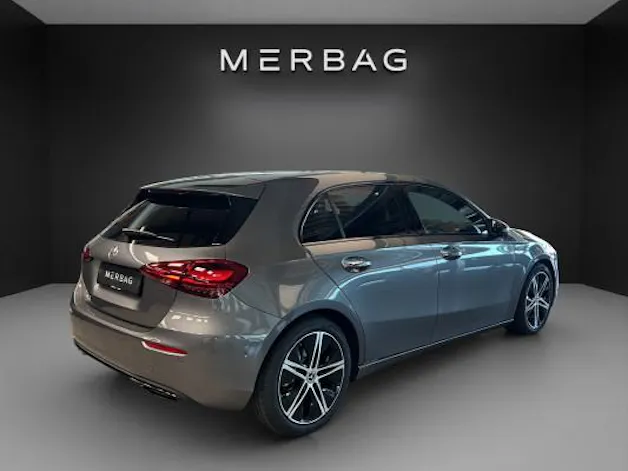 Mercedes-Benz A 180 Night Star 7G-DCT