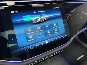 Mercedes-Benz E 400 e 4Matic 9G-Tronic