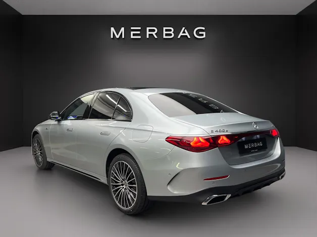 Mercedes-Benz E 400 e 4Matic 9G-Tronic