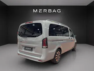 Mercedes-Benz eVito 126 Lang Tourer Pro