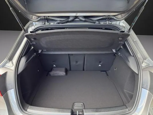 Mercedes-Benz A 200 7G-DCT