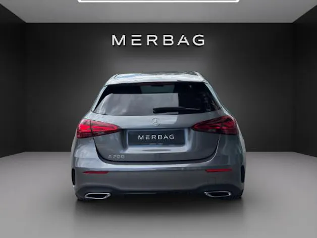 Mercedes-Benz A 200 7G-DCT