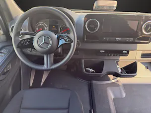 Mercedes-Benz Sprinter 317 CDI Lang 9G-TRONIC