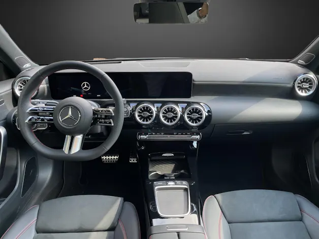 Mercedes-Benz A 250 4Matic 8G-DCT