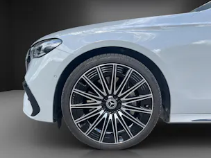 Mercedes-Benz E 220 d 4Matic 9G-Tronic