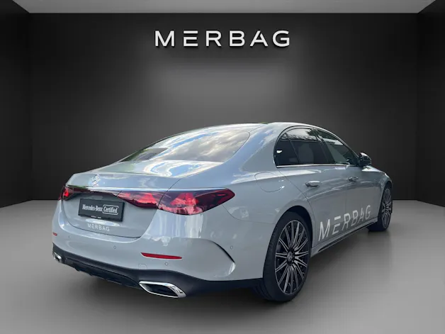 Mercedes-Benz E 220 d 4Matic 9G-Tronic