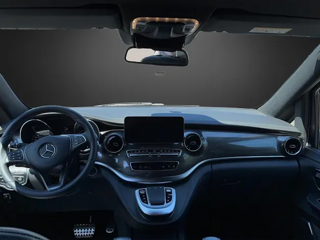 Mercedes-Benz V 300 d lang Avantgarde 4Matic 9G-Tronic