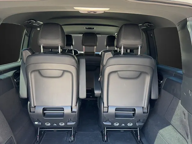 Mercedes-Benz V 300 d lang Avantgarde 4Matic 9G-Tronic
