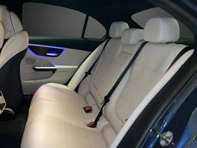 Mercedes-Benz C 300e 4M Avantgarde
