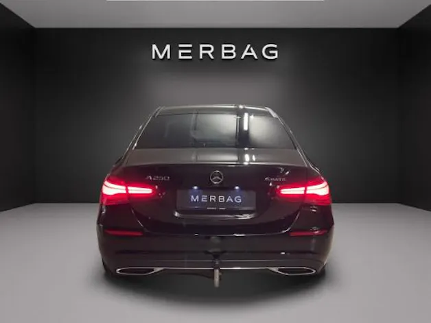 Mercedes-Benz A 250 4Matic 8G-DCT
