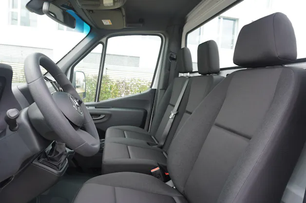 Mercedes-Benz Sprinter 317 CDI BASE CH 4325mm L