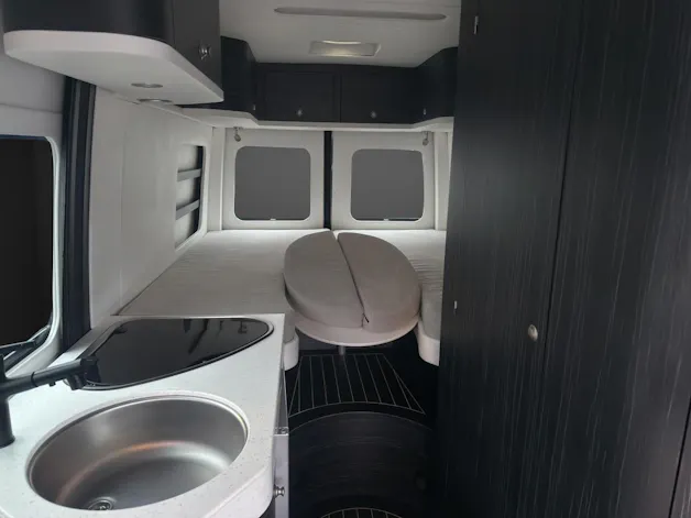 Mercedes-Benz 419 CDI Sprinter 4x4 Rogus Roadtrip