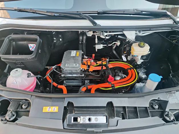 Mercedes-Benz eSprinter 320 PRO KA 3665mm S