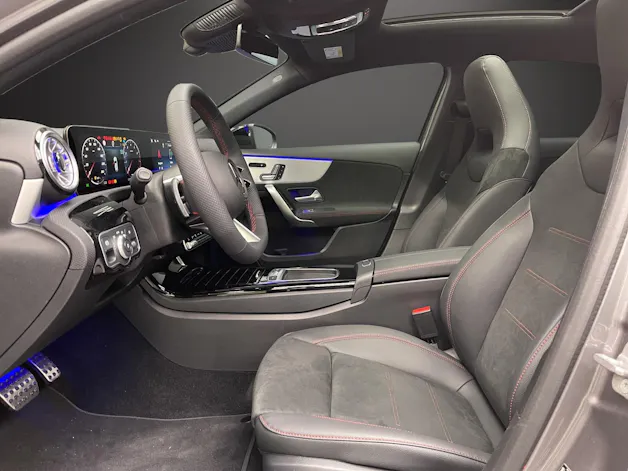 Mercedes-Benz A 220 4Matic 8G-DCT