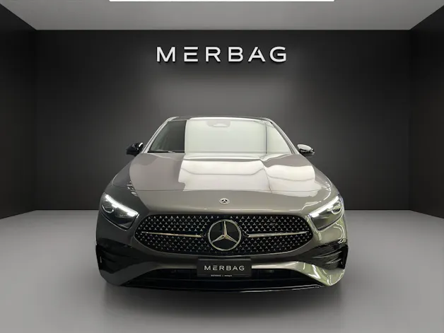 Mercedes-Benz A 220 4Matic 8G-DCT
